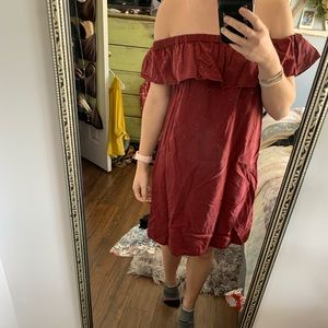 Off the shoulder garnet dress w/ pockets